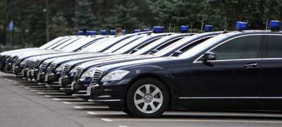 Самые богатые автомобили чиновников
